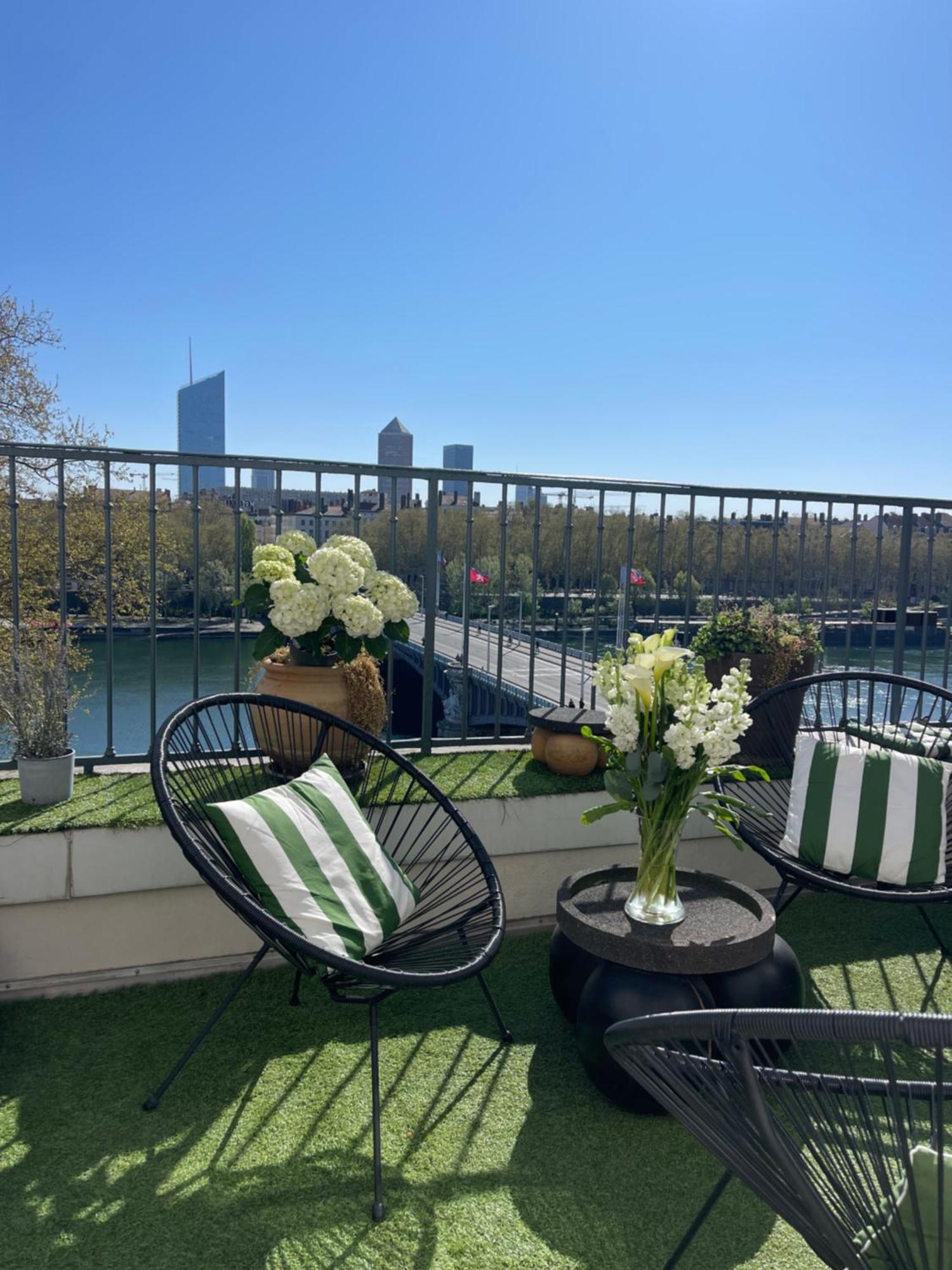 Coeur De Lyon Avec Terrasse Et Jacuzzi Daire Dış mekan fotoğraf